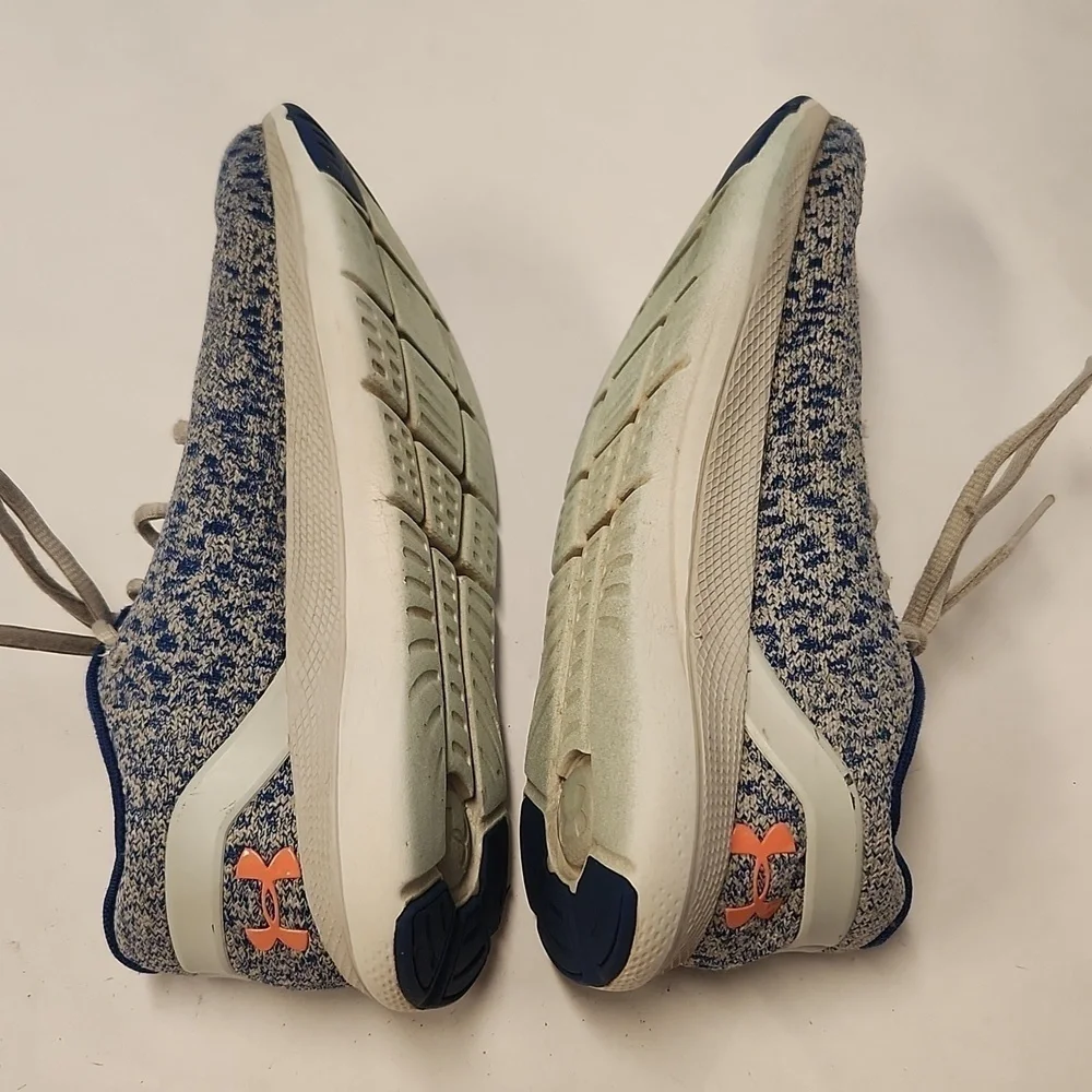 Under Armour Shoes Size 6.5 Girls Charged Impulse Knit
